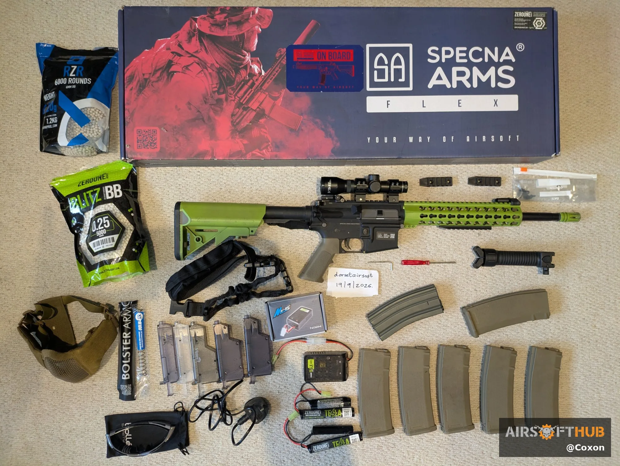 Specna Arms Flex SA-F02 Two Tone Airsoft replica gun bundle - used airsoft equipment