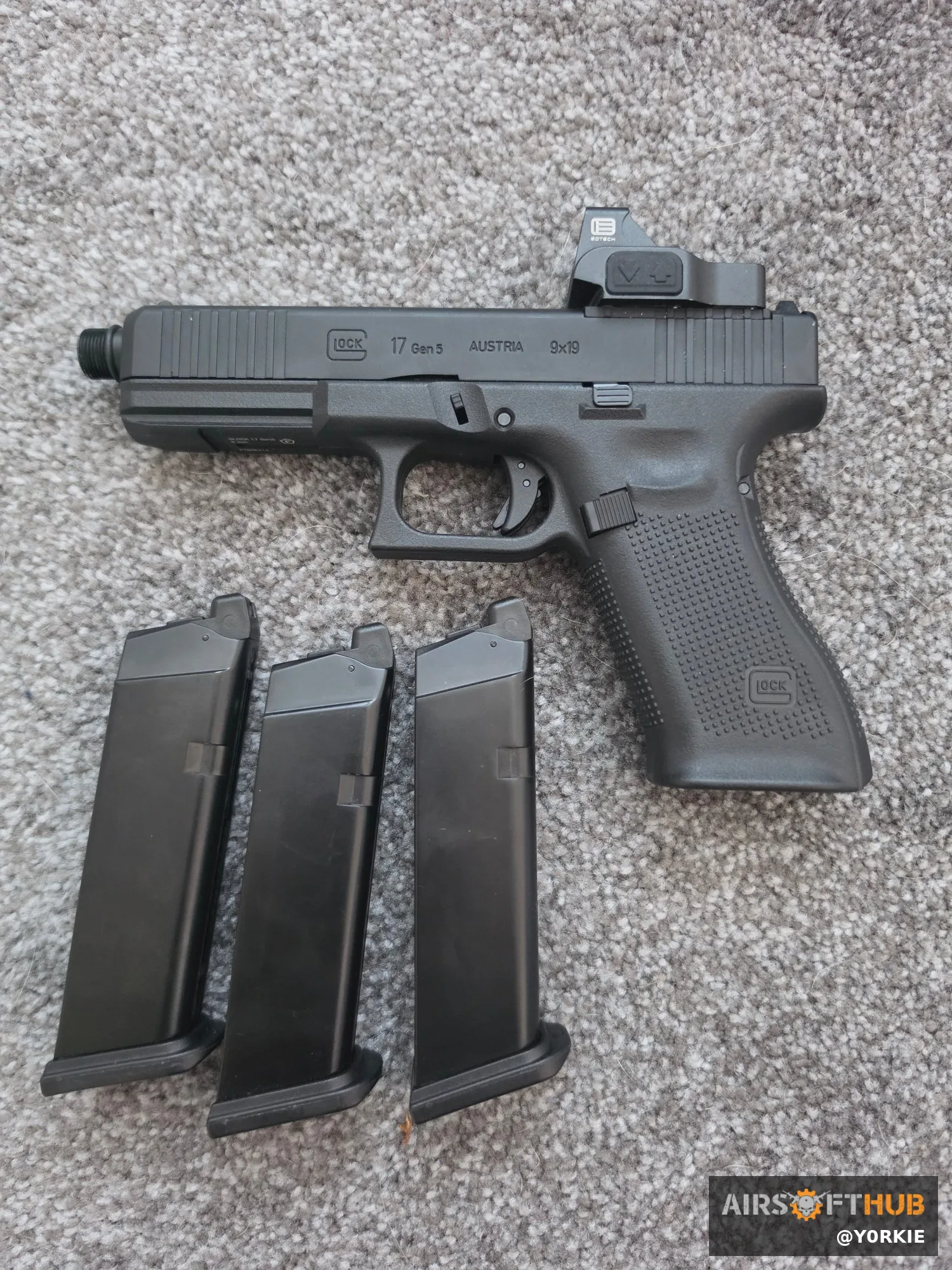 Umarex/SRC Glock 17 gen5 mos - used airsoft equipment
